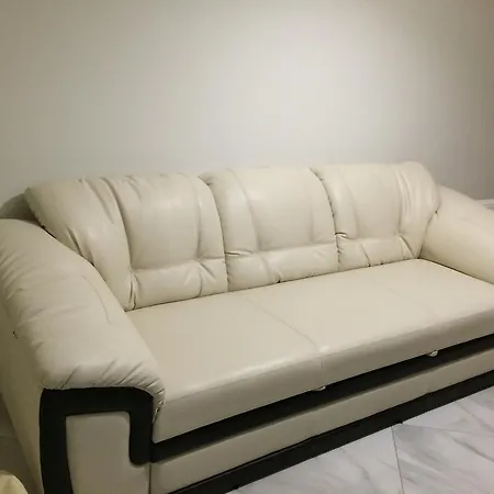 Apartment Frantsuzky Bulvar アパート *