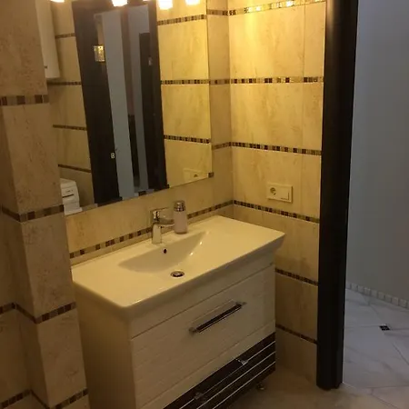 Apartment Frantsuzky Bulvar *